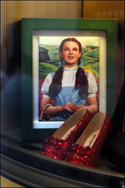 ruby slippers of judy garland